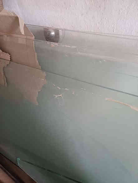 سلام عليكم  شباب  عندي جام خانة ستة جامات عرض الجامة متر وعشرة وطول مترين وعشرين كاملات هنة وقواعدهن  سمك ١٠ ملم للبيع العنون النجف الاشرف الكوفة ناحية الحرية قرب مركز شرطة الحرية نقال ***********
