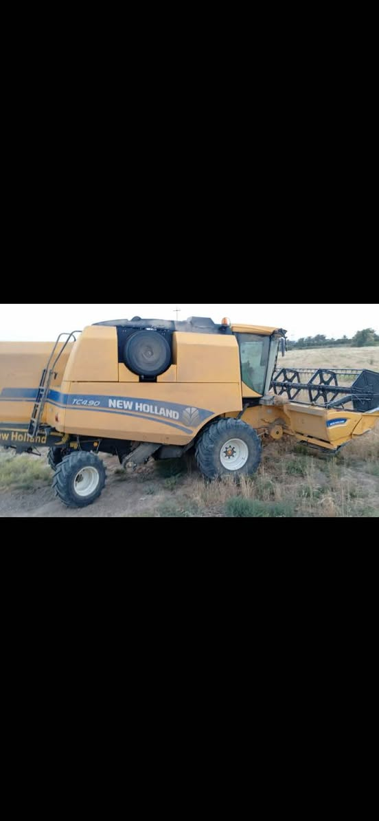 حاصده موديل 2022عاده 1000مكفوله كفاله عامه جديدة
لبيع ***********
