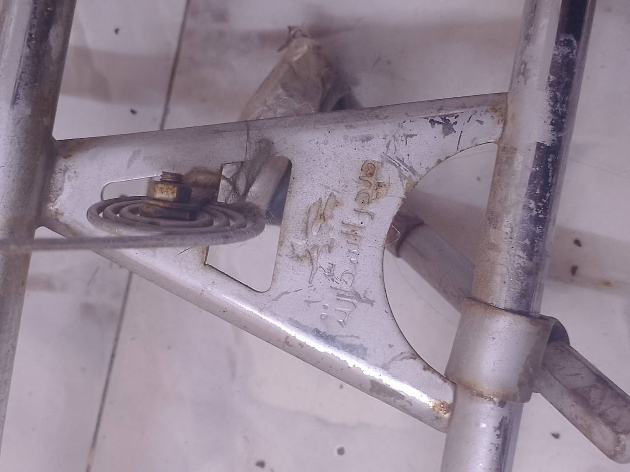 سلام عليكم سيابايه حيدر سحاره للبيع مال انتره السعر 140 بغداد البياع ***********
