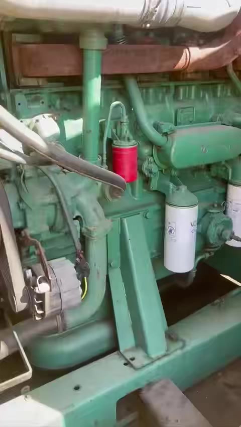 السلام عليكم فالفو 31 اوربي ساعه العمل 3000ساعه جديده بمعنه الكلمه
500كي  

السعر 170 

***********
