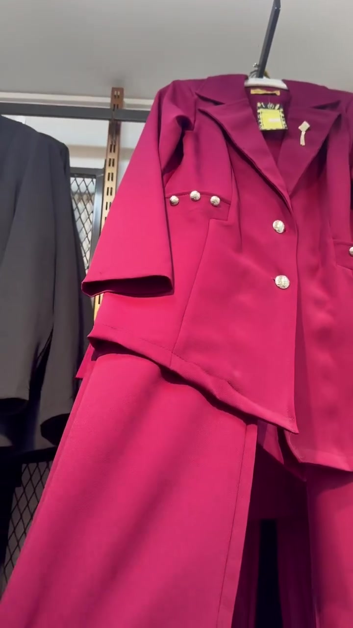 شروة أطقم عدد 230 قطعة سيريات نظامي معا الوانهم 🌈 قياسات من 38 لحد 46 👕
القماش دبل اجنبي 🧵 خامة درجة أولى ⭐
من أرقى الماركات 🏷️
السعر منهي دون فاتورة 10$ 💰
للحجز تواصل واتساب 00905380714942 📱


**إذا كنت صاحب هذا الإعلان وتريد حذفه لأي سبب، رجاءا أرسل رسالة إلى الدعم الفني**