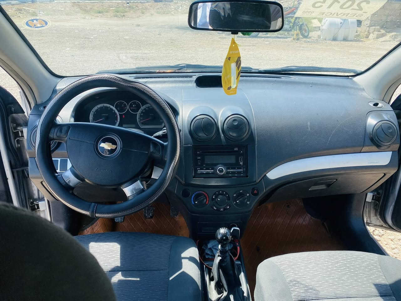 افيو 2015للبيع اومراوس حسب القناعه السياره مكفوله كير محرك تبريد تتدفه حداديه تخم تاير سياره ماعايزه برغي شرط بيه بس طخه بجاملغ الخلفي ومصبوغه عام بس سياره جديده معنه الكلمه ضابطه مال جناي المكان ناحيه القادسيه السعر 66 وبيه مجال بسيط 
اتصال ***********
