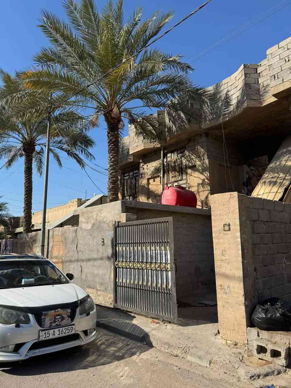 للبيع – دار سكنية (كاع) في موقع مميز 🏡

📍 الموقع: الفلوجة – حي التأميم
خلف أسواق يثرب

📐 المساحة: 300 متر
🛣 الشارع: 8 متر – تبليط

💰 السعر: 210 مليون
🔄 قابل للتفاوض البسيط

📌 موقع ممتاز وقريب من الأسواق والخدمات
📌 مناسب للسكن أو الاستثمار

للاستفسار والاتصال

***********
***********
***********
