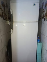ثلاجة مستعملة للبيع شغالة 100% 07723842137