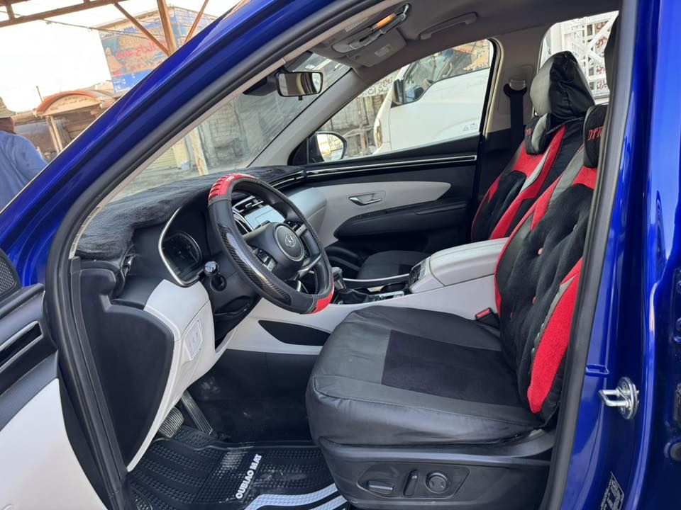 السلام عليكم
البيع هونداي توسان 2023 وارد امريكي 
حادث تبديل بنيد وتعمير بخشم الشاصي الايمن بدون لقود
رقم جديد هزه جديده
مواصفات 
بصمه وتشغيل عن بعد اشاره ترحيب
ايقاف ذاتي رادار امامي خلفي نقطه عمياء انظمه قياده متعدد محرك 2500 جي د اي كشن السائق كهربائي صندوك كهربائي 
ماشيه 30الف كيلو متر 
السعر 189 ورقه بيها مجال حك الجيه
العنوان بغداد قرب بسمايه
الاستفسار اكثر لاتصال على الرقم
***********
