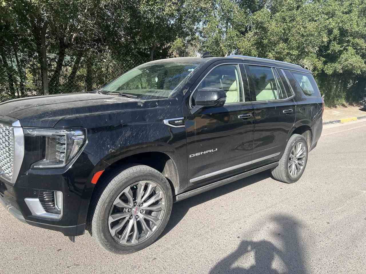 السلام عليكم 
عندي جمسي دينالي خليجي وكالة المنصور رقم اربيل موديل 21 مكفولة كفاله عامه من صبغ وبارد وكلشي ماشيه 60 الف تخم تاير جديد السعر 52500 وبيها مجال للطيبين يعني خمس شدات وخمسه وعشرين ورقه مكاني بغداد للاستفسار هذا رقمي ***********
