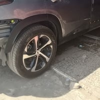 عندي تك ويل فارغ بدون تاير وحساس للبيع مكاني بغداد الغزالية 0781887878...