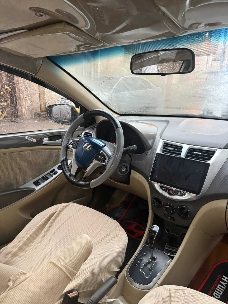 السلام عليكم اكسنت خليجيه 2014 جاهزه مكينه دوش 1600 كير مكينه تبريد صدر خير من الله مابيها لاضربه ولاتبديل فقط هاي اماكن معجون رقم بغداد الماني تحويل ثاني يوم سعرها (٨٠ ) بي مجال بغداد قرب ساحة اللقاء ***********  غير متواجد ع الفيس
