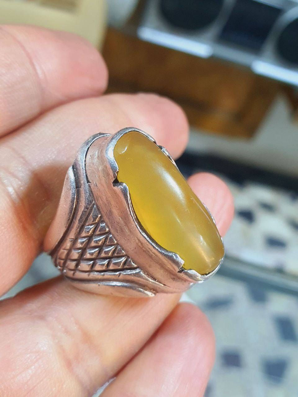 يالله لعيون الغوالي
للقديم طعم خاص 
يمانيه مشروطه 
تواصل خاص وتدلل


**إذا كنت صاحب هذا الإعلان وتريد حذفه لأي سبب، رجاءا أرسل رسالة إلى الدعم الفني**