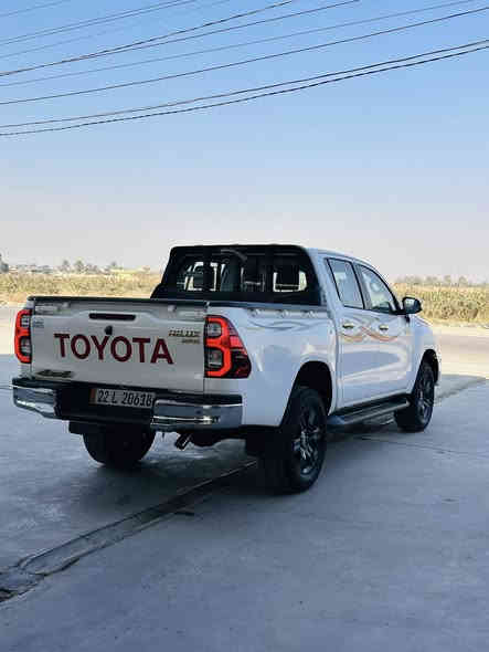 السلام عليكم 

تويوتا هايلوكس 2025

مذهب سيد نهرو مكفوله كفاله عامه 

 زيرو 0 km 📦

فول مواصفات يده ذهبي 

بصمت أبواب+وبصمه تشغيل +مثبت سرعه +شاشه كار بلاي 

تبريد قطعتين +تبريد خلفي +بلاجكتور داخلي +حساس خليفي +كامره خلفيه ا

السعر عند الاتصال

للاستفسار ***********
