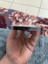 آيفون 13 برو • بطارية ٨٣ • جهاز نضيف