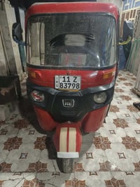 تكتك 18 بسمي كامله من كلشي كير اكسل محرك تخبل مصبوغه. للعلم لاضربه ولا...