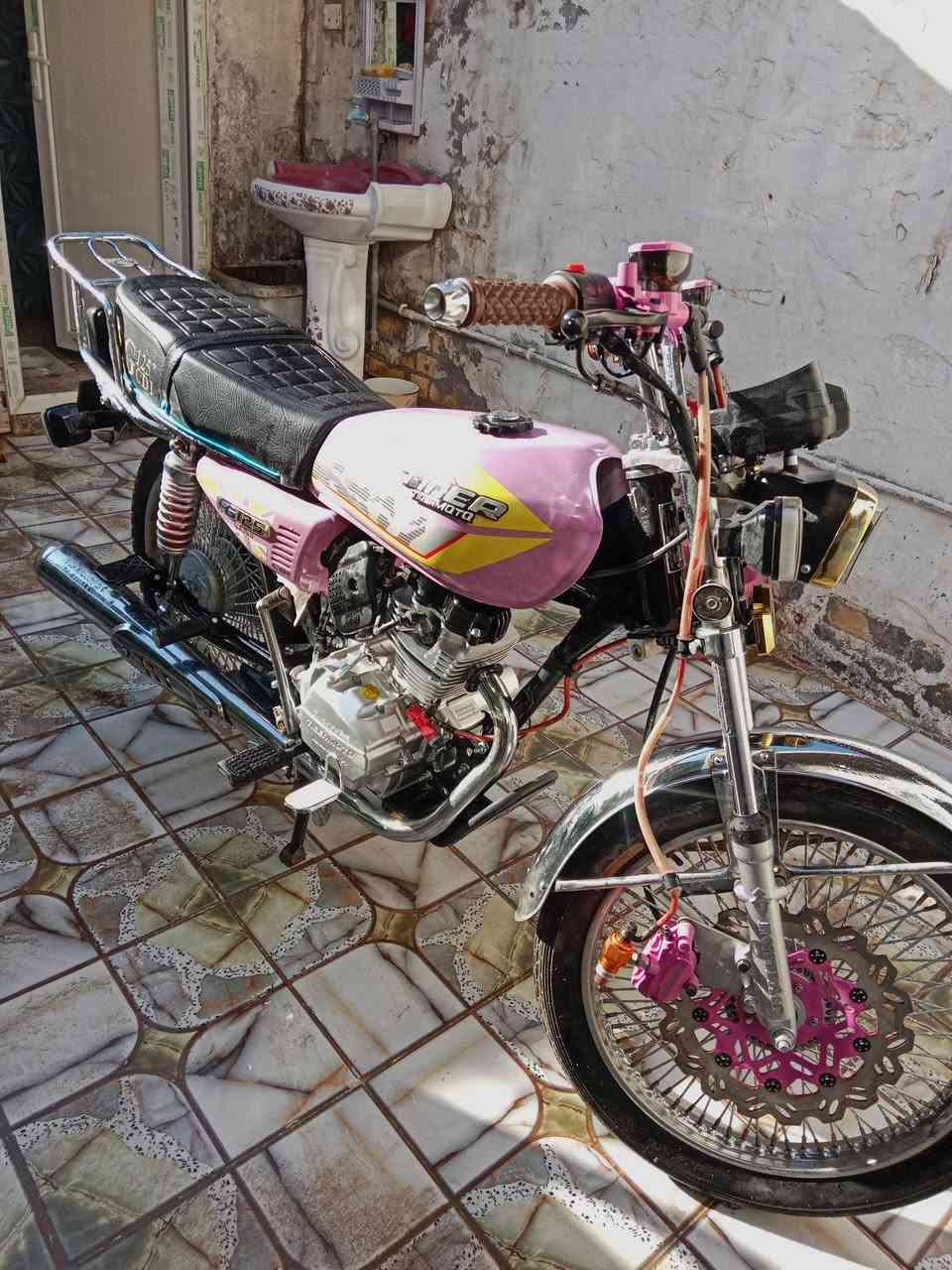 تايكر موديل 25للبيع مكان حله شارع 80 ***********
