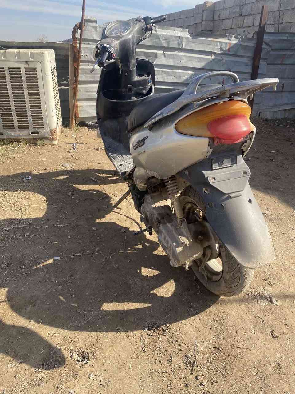 السلام عليكم موطور كزز سرعه 100موطور معمر جديد شاصي شرط  كهربيات شغله مكاني جدعه ***********
