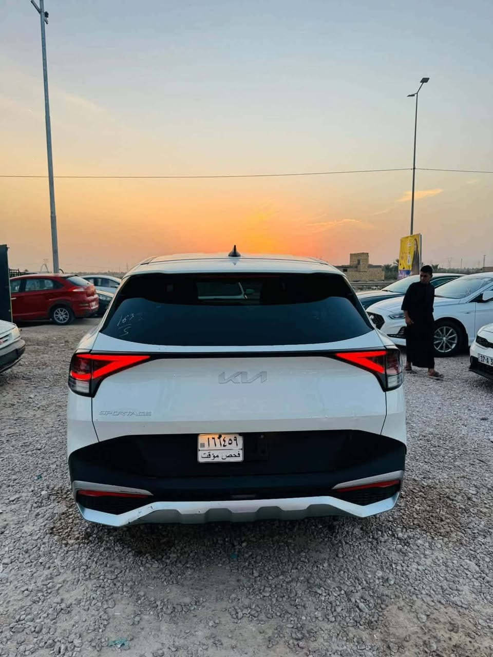 سلام عليكم دخول جديد كية سبورتج أمريكي  للبيع او ال مراوس موديل 24بدون رقم حادث سيارة تبديل جاملغ سيارة ماشية 40 الف  
كاميرا دوارة
اوتو هولد
اوتو ستوب
تحديد مسار
رادار امامي
اوامر صوتية
انظمة قيادة
مانع انزلاق
سايد بريك دكمة
نظام نزول المنحدرات
شاشة اعطال
حساس تايرات
مكينة ٢٥٠٠ دبل نوزل
كير AT ٨ نمر
السعر 
192بيها مجال بسيط  اي استفسار اتصال *********** مكان سماوه
