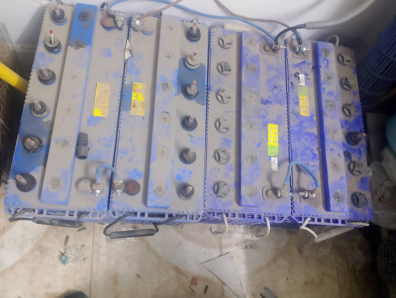 سلام عليكم منضومة مستخدم انفيرتر مع 4بطاريات مع بورد كامل للبيع بس جيب أربع الواح ايصير منضومة مكاني كركوك ***********
