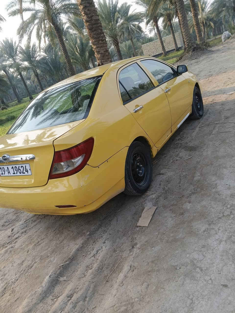 السلام عليكم بيوايدي موديل 11 رقم كربلاء انكليزي سياره حلوه مكينته بيه بخار ولكير  النمره الثانيه تفلت تحويل مباشر السعر 30 مكاني بابل رقم الهاتف ***********
