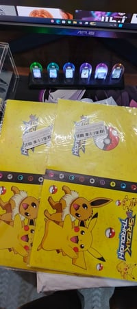 دفاتر • كمية • متوفر