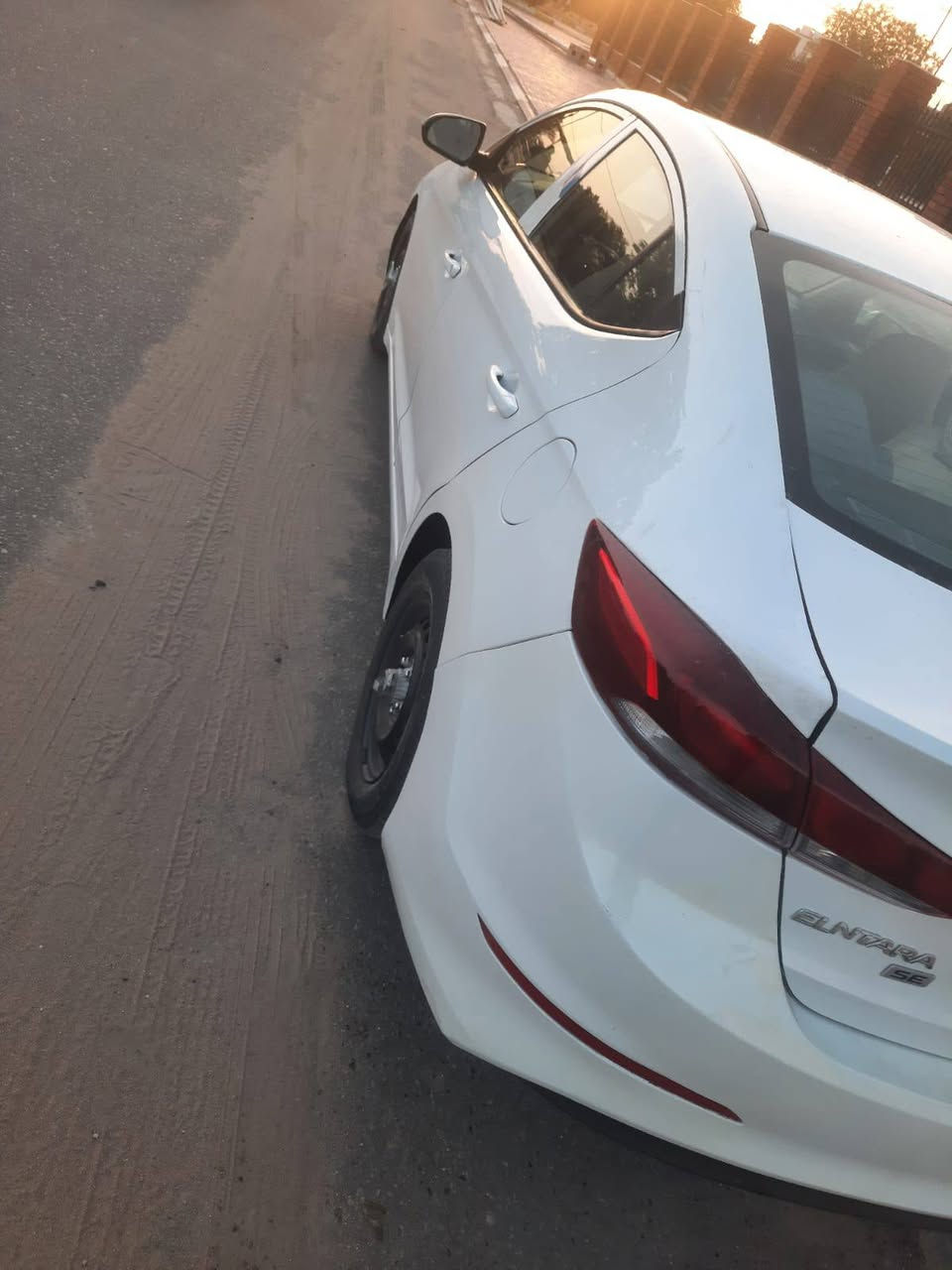 الانترا موديل 2017 وارد أمريكي بيهه أربع قطع صبغ بدون دواخل مكفوله مكينه وكير وحداديه السنويه 2030السعر 110وبيهه مجال المكان كربلاء الاستفسار‏‪***********‬‏
