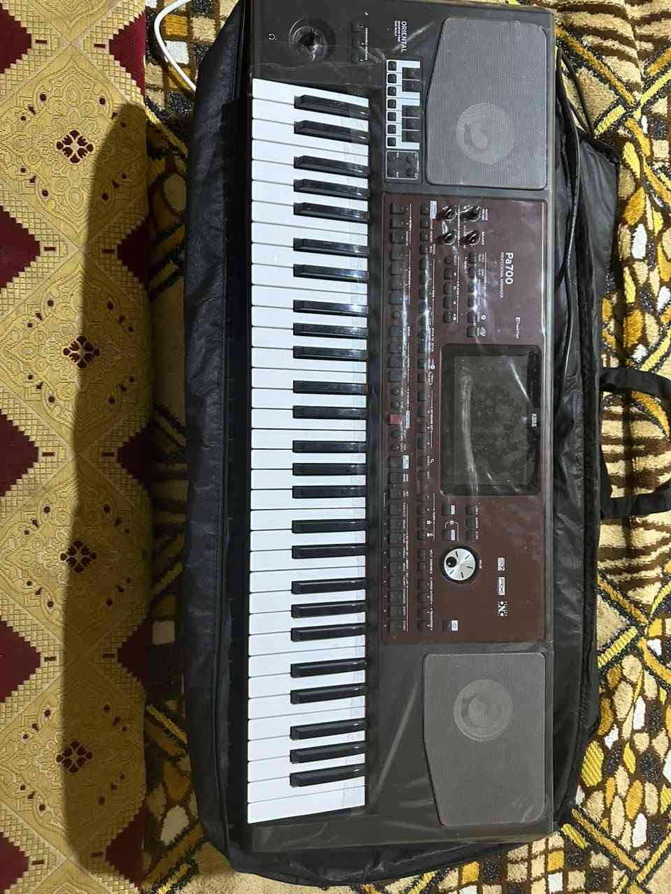 Pa700
للبيع السعر ١٢ ورقه وبيه مجال
*********** البصرة
