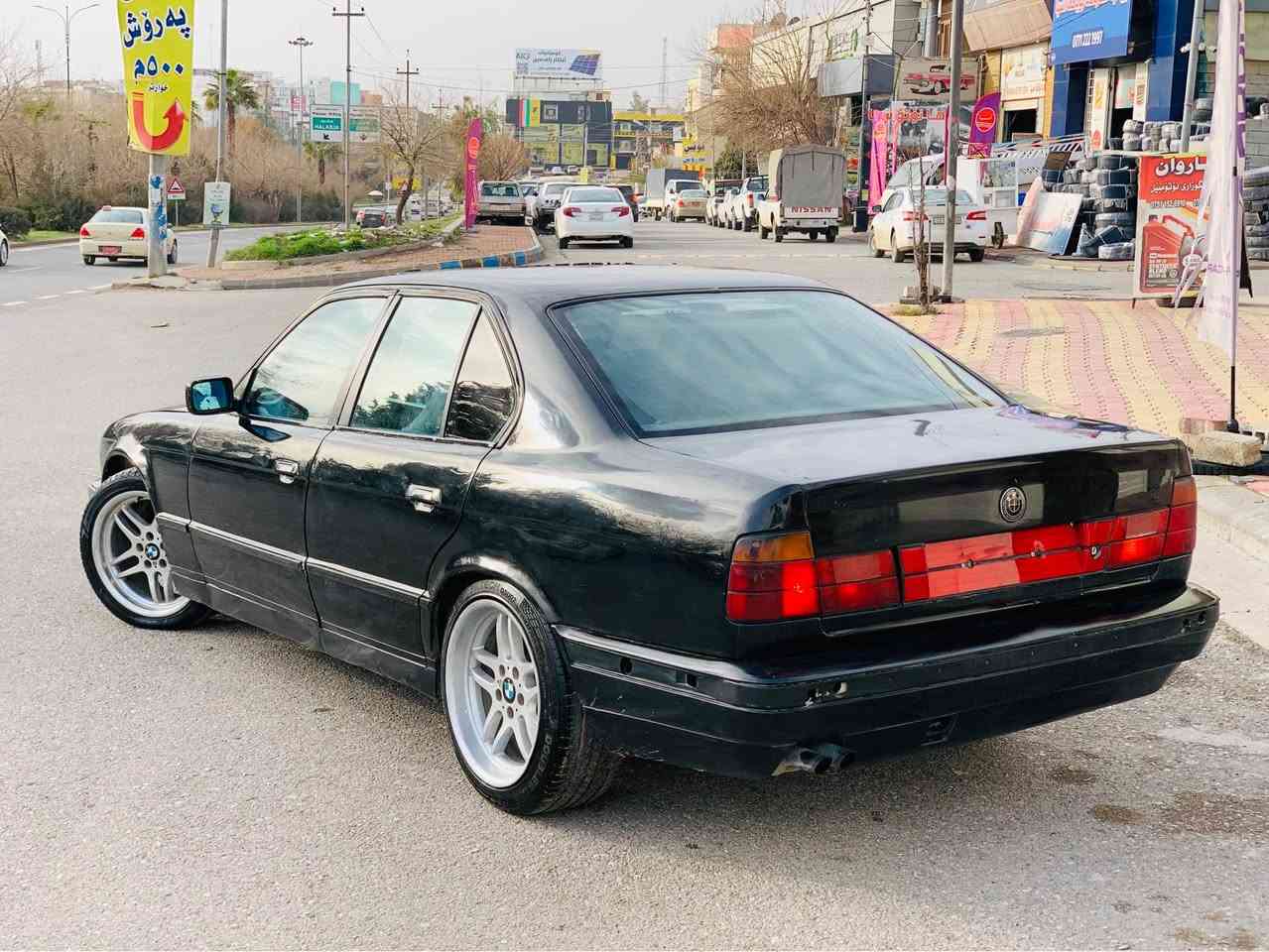 ***********
520گێڕ عادی بەنزین زۆر کەم ئەخوات 🤍مۆدیلی ١٩٩٤ 🤍 سڵایتە 🤍 کوشن کارەبایە 🤍 ٤جام کارەبای هەرچواری ئیش ئەکات 🤍هەر ٣ ئاوێنەی دژە زینۆنە 🤍 بیلاد پەردەیە 🤍Abs🤍 پێش پان و بۆنید پان 🤍 گێڕ و مەکینەی بەشەرتی ١٠٠ فیتەر🤍
کامل کارەبای ئیش ئەکات 🤍 زینۆنە 🤍 سیدی ئۆکس و بلوتوسە 🤍 تایەو ویلی M تایەکانی لۆکن 🤍 هەموو گیانی لەسەر دەقی شەریکە ماوە 🤍 تازە ٨٠٠ هەزارم لەپێش و دوای داوە چرکەی تیا نیە 🤍دەعمی نیە 🤍 ئارمی پلاستیکی سلێمانیە🤍هەموو زانیارییەکانم نوسیوە  مشتەریت تەلەفوون بکە لەچات معامەلە ناکرێ لەگەڵ ڕێزم 🤍 ٣٥ گەڵا و معامەلە 🤍
*********** ڤایبەر و وەتسابی لەسەرە ڕەقەمەکە ♥️ السليمانية, العراق
