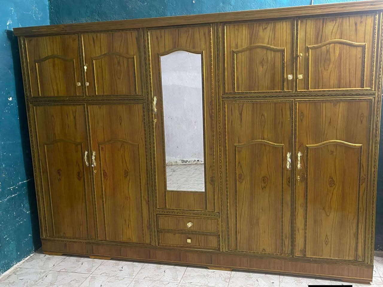 اسعارنا جوه السوك 🪬وشغل بي مخافت الله🪬 (امانت الله ورسوله) 
بوفيات للفراش نجارة عراقيه 🪬 وشغل مضبوط واسعار جمله 🪬
(مانتعامل بالمستخدم) فقط جديد 🪬

يتوفر لدينا ايضا كناتير من 2 باب الى 6 باب وبانسب الاسعار 🪬
اسعارنا جوه السوك  🪬
العنوان بغداد /متوفر خدمة توصيل 
مجاني داخل بغداد فقط 🪬
للحجز والاستفسار دايركت ✍️


**إذا كنت صاحب هذا الإعلان وتريد حذفه لأي سبب، رجاءا أرسل رسالة إلى الدعم الفني**