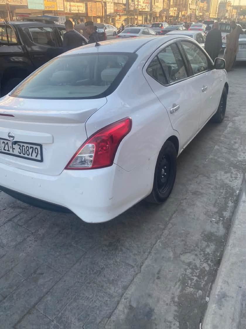 السلام عليكم ---
*للبيـع نيسان صني 2021* 🚗

*المواصفات:*
- *الموديل*: 2021 
- *العداد*: 106,000 كم
- *الرقم*: سليمانية - رقم جديد
- *التحويل*: تحويل مباشر

*حالة السيارة:*
- مبدل بيها الجاملغ  أمامي فقط
- بيها بارد
- محرك وكير كفاله 
- السيارة جاهزة

*السعر*: 95
***********
