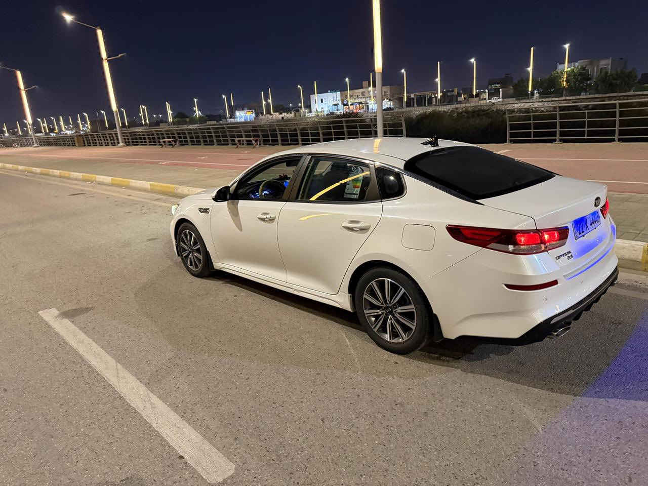 السلام عليكم👋🏻🤍
للبيع كيا اوبتيما 2019خليجي 

السياره مكفوله عدا صبغ بل داير حك شبر🔥🤍
شرط بحاله الزيرو الوكاله

مواصفات: الفول عدا بنوراما ✈️
 بصمه🗽 وتشغيلها عن بعد🎖️ 
‏‎1_مكينة 2400🚘. دوووششش

‏‎2_  رقم أربيل مميز  تحويل مباشر🕉️

‏‎3_تبريد قطعتين منفصل ☢️

‏‎5_ستيرن sport ⚜️

‏‎6_تدفئة ستيرن ♨️

‏‎7_شفتات تب ترونك كير عادي➡️⬅️

‏‎8_تحكم ستيرن  🇰🇷

‏‎9_كامره مع GPSفعال📌

‏‎10_كشنات جلد لون بيجي اصلي 🪩

‏‎11_كشن سائق كهرباء ويدوي🪑

‏‎12_تدفئة وتبريد قطعتين🪬

‏‎13_حساس امامي خلفي 🪙

‏‎14_حساس لايت🪫

‏‎15_لد امامي ليزر🔦

‏‎16_لايت زينون عالي متحرك  واظهار النقطة العمياء 🚦

‏‎17_رادار تنبيه عند اقتراب سيارة من الخلف والجوانب 🎰

‏‎18_ايرباك عدد 8🎫

‏‎19_انظمة قيادة  عدد 3 ايكو سبورت اعتيادي ⛳️

‏‎20_نظام ABS بريك ونظام ESP🥎

‏‎21_دسكات عدد 4 رياضي جي تي 🥏

‏‎22_وَيْل مشيف سبورت حجم 18 عدد 5 وحساس اطارات 💦

‏‎23_نظام نزول منحدرات☄️

‏‎24_الصندوق نظام ذكي فتح الجنطة عند الاقتراب من السيارة 🌪️

‏‎25_شاشة 15انج لمس notification 🪐

‏‎26_بوصلة تحديد القبلة والخرائط وتحديد الموقع والملاحة🌞

‏‎27_سماعات عدد 10 🌖

‏‎28_بلوتوث مع حساس الصوت اذا كان  مرتفع عند الكلام ينخفض🌎

‏‎29_نظام الصوت سستم harman/🌍

‏‎مع سبوفر مضخم صوت عدد 2🌏

‏‎30_هاند بريك  ضقط 🌔

‏

‏‎32_نظام شحن الهاتف لاسلكي وايرليس 🌚

‏‎33_ضوء ابيض داخلي 🌝

‏‎34_مري كهرباء شفط قلابة مع ضوء إشارة‎ الماسحات حساس تعمل عند الأمطار🌧️

سياره جديده وبحاله الوكاله 🔥♥️

_______________________________________________

موقعهه 📍الانبار 

السعر:192💸💸وبي مجال
لاتصال والاستفسار ***********   

                                                ☎️☎️         ☎️☎️

ولي يكول غاليه السوك كلشي بي ++رقمهههه 

 44440❤️‍🔥￼
