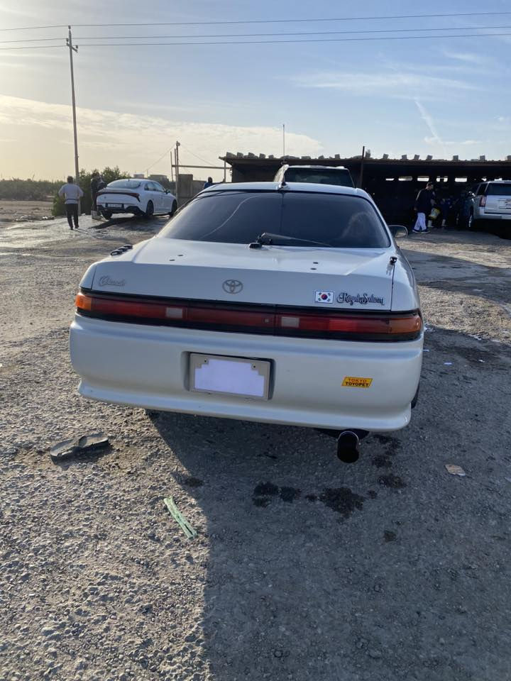 إسلام وعليكم مارك نفخ مديل١٩٩٣ رقم بصرة سنويه مجدده ال٢٨ راعيها الشرعي بزبير مكينه وكير ٢٥٠٠ جدد حداديه ١٠٠٪؜ كهربائيات كلها شغاله لايتات زنون (علما السياره بيها كصة جنطة فقط)مكفوله من الكصه الثانيه والضربة السياره حلوه ومال جناي السعر 48 وبيها مجال مكاني بصره البترو.(***********)
