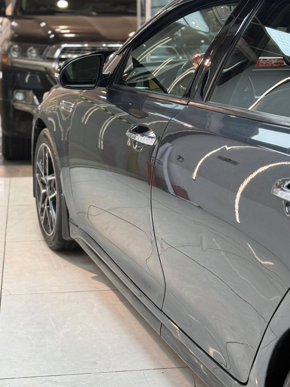 كيا اوبتما فئة s 2020 رياضي
فول مواصفات لمتد 
بانوراما 
كشنات كهربائية وتدفئة 
بصمة
تحكمات ستيرن 
تحديد سرعة تثبيت مسار نقطة عمياء  رادار جانبي وامامي حساسات خلفية 
اشارة ترحيب 
ويل رياضي ١٦ 
مكينة 2400 
تدفئة ستيرن
 ٣ مودات قيادة 
مانع انزلاق 
توقف ذاتي 
لدات زينون
 تخم تاير جديد
ماشية ١١٣ ميل 
حادثها جاملغ وبنيد مصلح نفسه ومصبوخ 
وهنا صار بيها بارد  قبغ جنطة  
ادامة كاملة للسيارة 
تبريد ثلج 
السيارة جاهزة من كلشي رايدها ب١٣٢ وبيها مجال 
***********
