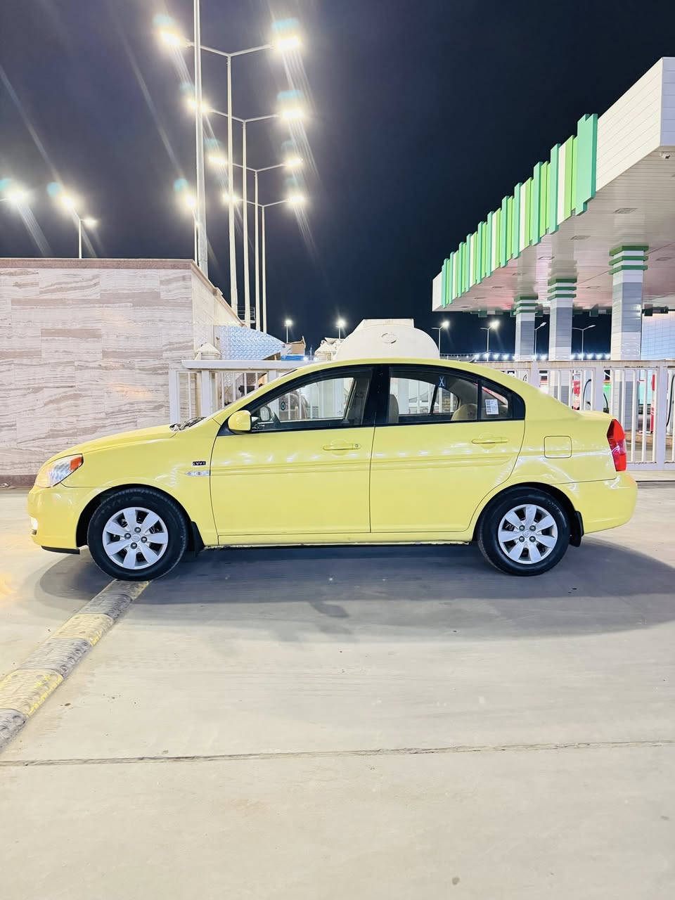 سلام عليكم اكسنت لبيع ٢٠١١ مال شركه لعامه بلاديه ليموني كير ومكينه مكفولات منضومه غاز جاهزه سياره تخم تايري جديد باب صدر صبغ وشبر بل بنيد لمكان بغداد رقم ***********
