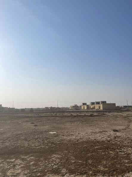 لسلام عليكم ربع دونم للبيع سند 25مساحتها625 العرض25 النزال12.5 مكانها حي الزهراء الفتحه الثالثه للاستفسار الاتصال***********
