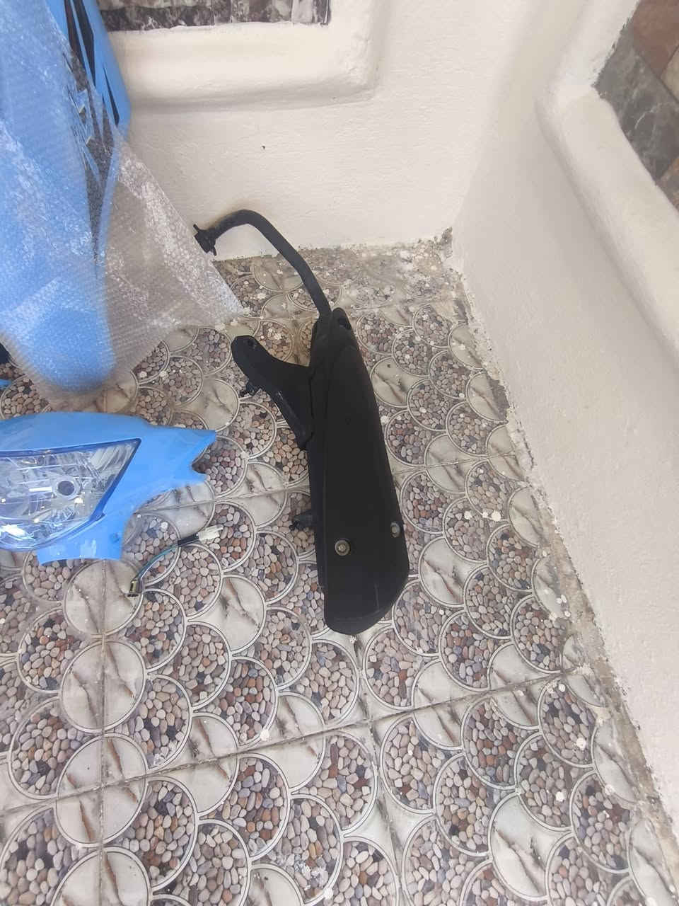 سلام عليكم غراض ماكس للبيع بعده جديد شديتهن و فصختهن اخذت درجه طلعت كايمن و رجعته  اريد ابيع غراض مكاني الصقلاويه ناحيه ***********
