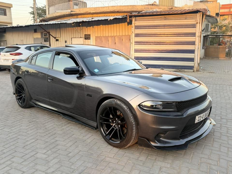 🔥 لعشّاق الـ RT والأداء الحقيقي 🔥
🚗 دودج جارجر RT موديل 2022 – V8

مو سيارة عادية… هاي RT 
صوت، أداء، وشكل يفرض نفسه 👌

🔹 الفئة: RT – محرك V8
🔹 الممشى: 45 ألف 
🔹 اللون: رصاصي مميز
🔹 الاستخدام: شخصي
🔹 الحالة: شغل مرتب وتفحص بأي مكان

⚙️ التعديلات والإضافات:
 • ستيرن RPM
 • برمجة كاملة
 • بلكات Racing
 • لفّ حماية Racing
 • ويلات Hellcat قياس 20
      • أداء قوي + صوت رياضي واضح لعشّاق الـ V8

📌 ملاحظات بكل وضوح 
 • كان يوجد ضرر سابق (جامَلغين + باب)
 • تم تعديل الشاصي الخلفي الايمن بشكل   بسيط جدا 
 • تم تبديل الصندوق
 • السيارة حالياً شغّالة ممتاز، استخدام يومي بدون مشاكل

💰 سعر العرض: 230
📉 قابل للتفاوض بالمعقول 

📍 الموقع: بغداد 
📞 التواصل: ‭0775 223 5266‬
