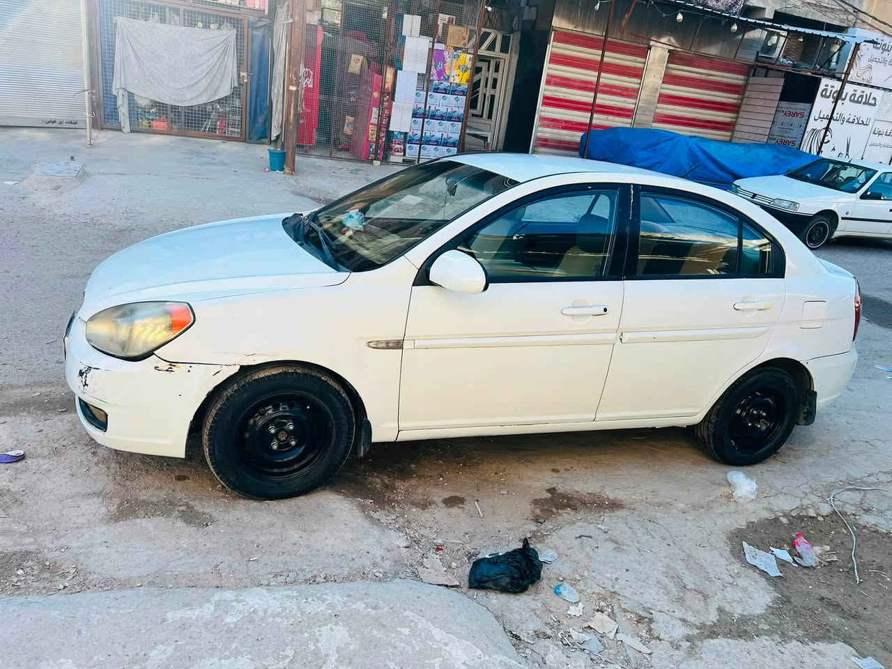 سلام عليكم 

فيرنا وارد خليجي

مكينه 1600

موديل 2009

مكينه وكير مكفولات

باتري جديد

دهن وفلتر كير هسه مبدله موبز اصلي

تبريد شغال فريز اصلي مبدله

كهربائيات كله شغاله عده لايت ايمن يرادله 
تصليح

مري كهرباء شغاله 

صبغ ماكو قطع صغار تكحيل

صدر امامي وخلفي تعبان

تايرات نص عمر

وشكل السيارة كدامك بالصور 

سنويه وغرامات عليه اني اتكفل بيهن 

رقم بغداد

سيارة مال جناي بس يرادله تعديلات

سعر 80$

شراي هذا رقم اتصل (***********)

