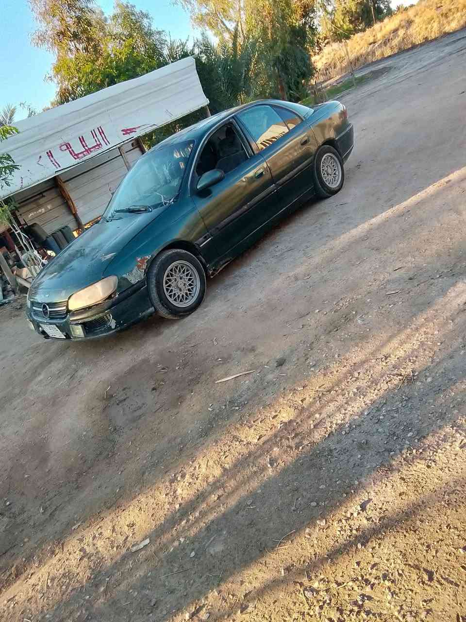 سياره اوبل بزونه موديل 94 مكان ديوانيه قضاء عفك السعر 28 ورقه وبيها مجال تحويل او وكه الاستفسار اتصال على الرقم ***********
