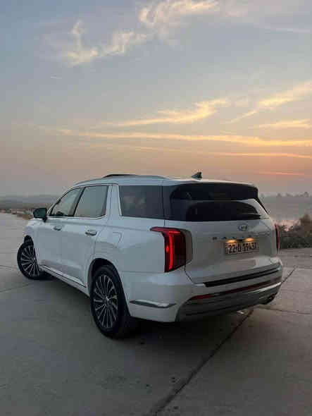 السلام عليكم بلسايد كلكرافي اعلى فئه موديل 2023 حادث بسيط جدا بدون ارباك بدون رقم
للاستفسار *********** بغداد
