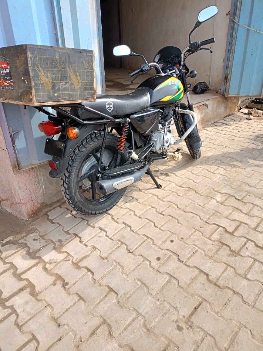 بوكسر 23. كفالة عامة اوراق أصولية شرط الترقيم الدراجة جديدة مال جناي ماشية 7000. مكفولة من كلشي السعر مليون 650. وبية مجال لاستفسار ***********مكاني. الخالص.
