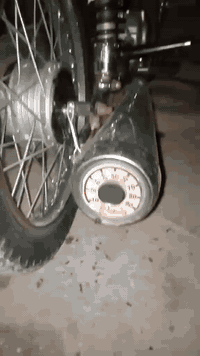 سلام عليكم دراجه للبيع ايراني اصلي موديل ٢٢ تفاصيل كلك مكفوله اكثر خاص المكان حله ابو غرق السعر 300 وبيه مجال للشراي 
***********
