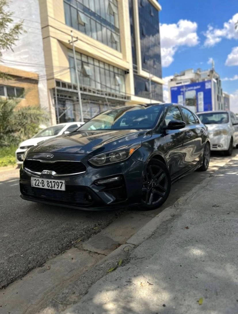 من رخصةالأدمن المحترم
🚗 للبيع: كيا فورتي GT-Line موديل 2021 🚗
السيارة بحالة ممتازة جداً، "مال جناي" ونظيفة من الداخل والخارج فقط ملاحضات بسيطة  بمواصفات مميزة وشكل رياضي.

• المحرك: 2000 DOHC (دوش).

• الفئة: GT-Line (شعار الـ  GT Line موجود بكل تفاصيل السيارة).

• أنظمة القيادة: 3 وضعيات قيادة مختلفة.

• التحكم: ستيرن حرف D الرياضي (المرغوب).

• نظام القيادة الذاتية (رادار وتحديد مسار).

•كشنات جلد + مخمل بتصميم رياضي.
+ ويل كب حجم 17 الخاص بفئة GT-Line.
• ملاحظة: المواصفات "فول" عدا الفتحة 

• الضرر: جاملغ جهة السائق (مبدل) 

• الإيرباكات: سليمة 100% 

• السيارة مكفولة (كير ومكينة)،

 وبدون أي ضرر باللغد أو الشواصي أو الدواخل (شرط الفحص)

• الرقم: أربيل شركة تريد تحويل تريد وكالة جاهز
• مكان : بغداد حي الجامعة
• السعر: [ 130ورقة وبيهة مجال ]
للاستفسار والتواصل: ‭٠٧٧٠ ٠٨٣ ٦٥٢٥‬
