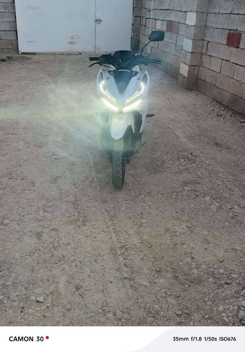 سلام عليكم دراجه كلك للبيع موديل 21 مكفوله من كلشي كربائيات شغالة سلف نكره هندر كلهة شغال سعر 400 وبيهة مجال لشراي ***********
