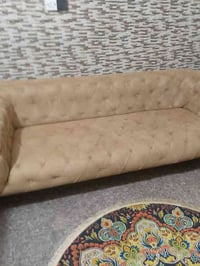 تخم قنفات للبيع المكان حي اور 7مقاعد