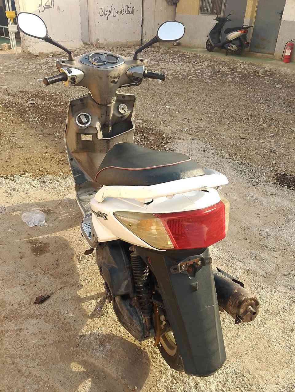 دراجة سكنس ياباني فحل نوزل للبيع سعر 900 ما بيها اي نقص ***********
