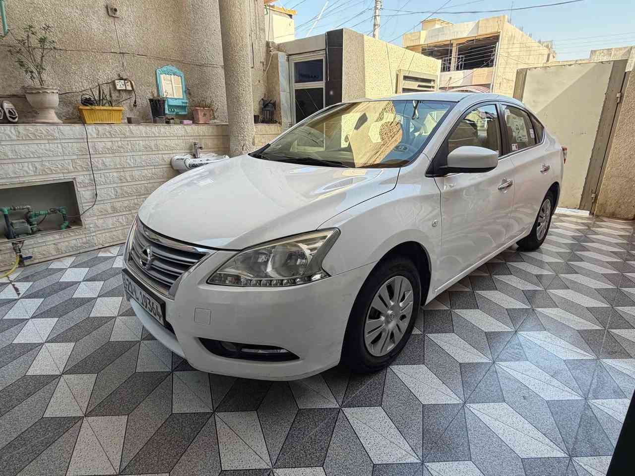 نيسان سنترا 2015 خليجي 
محرك 1800 دبل نوزل 
سونار داخل المنشور 
العنوان ديالى بعقوبة 
***********
السعر110 بيهة مجال بصيط بعقوبة, ديالى
