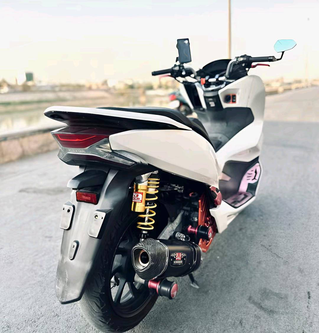 سلام عليكم
1 جيل الثالث HONDA PCX

الدراجه لاتبخيه ولا نقص ال PCX مزوده

YOSHIMURA صلصه

کاربون

2 طلاعات bpk racink

bpk racink 3 دواسات

4- قبق عمبار ويدات بريك bpk racink

5 bpk racink

-6- إطار مال بصمه Semspeed

BAPHONNET 7 مري

دبلات خلفيه PREMIUM

- 6 سلايدرات bpk racink

10 قبق راديتر BBIKERS

11 - قطره دهن بصمه

12 - قبق فلتر شوته

13 - منضومه عدسات زنون
***********
سعر خاص
