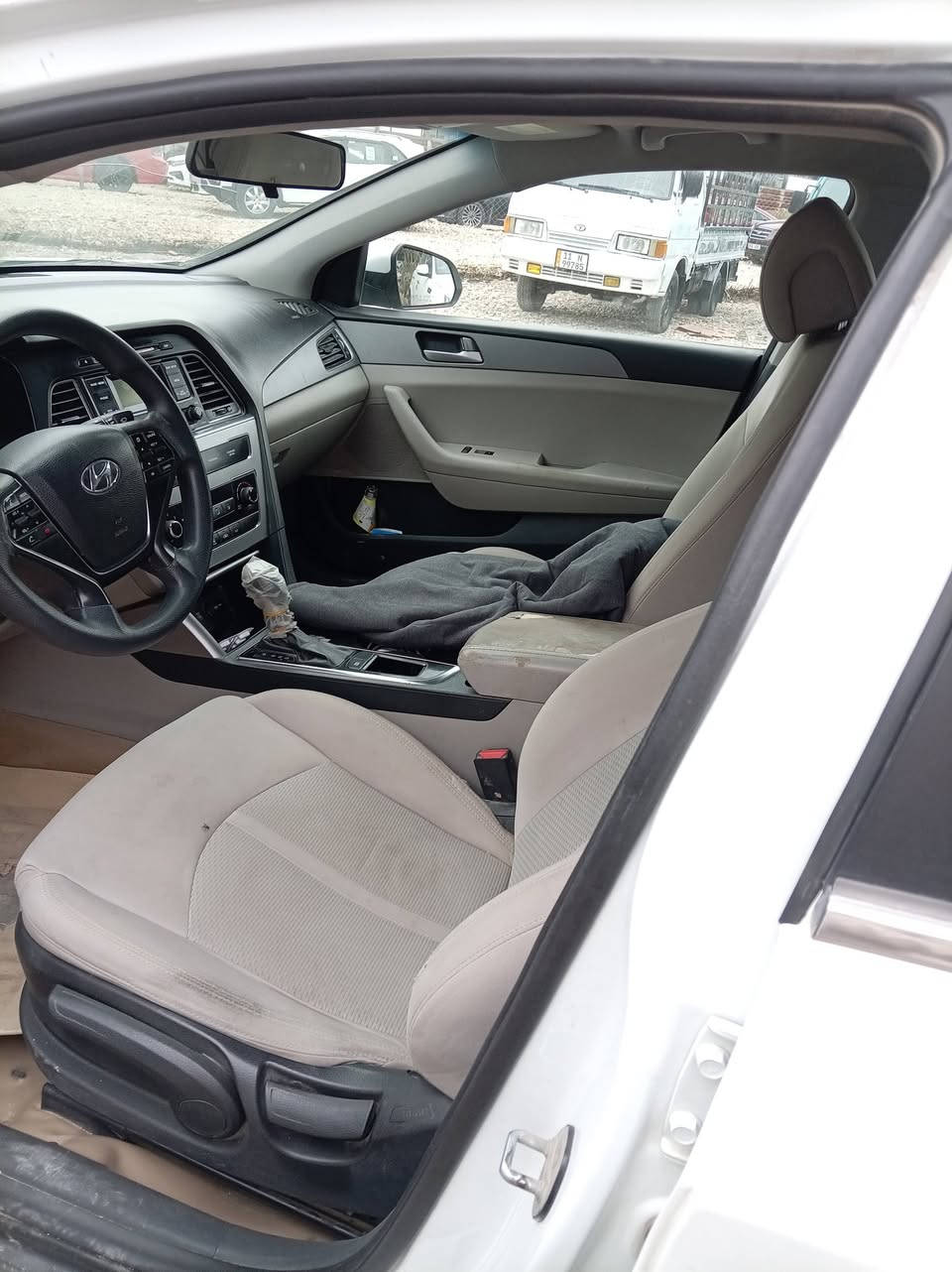 السلام عليكم
سوناتا موديل 2017 وارد امريكي بيه 4 قطع فقط رقم بابل السياره بيه تكشير بل قماره السياره جاهزه وحلوه تبريد حداديه مكينه كير مكفوله السياره مال جناي مكاني بابل الحمزه الغربي *********** وترهم مراوس حسب القناعه
