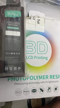 احبار ثلاثي الابعاد 3d عندي اربع علب للبيع     Anycubic Photon * Elego...