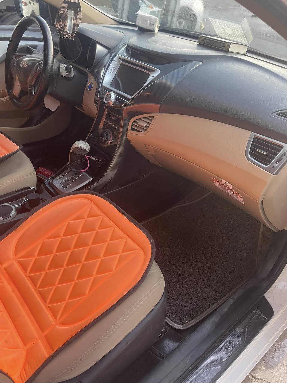 النترا ٢٠١٣ محرك ١٨٠٠ بصمه بلادي بيه بارد مكانات قليله سياره محرك وكير ممفتوحات السعر ١٨٨ ورقه وبيه مجال قليل مكاني غزاليه ***********
