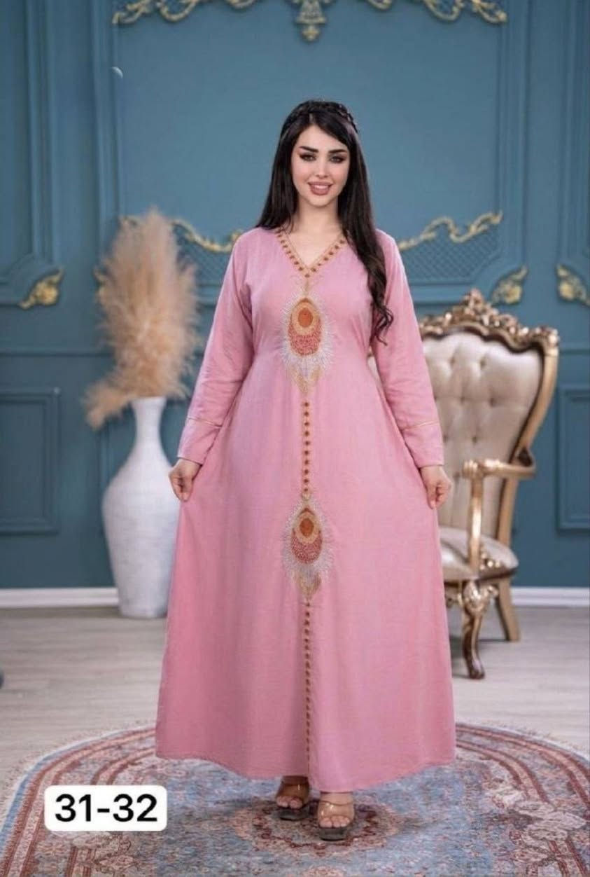 دشداشه  كشمير إيطالي ثقيل ✨
شغل نظيف وخامة فخمة، الفصال مرتب والتطريز يفتح النفس 👌

تجي حزام متصل بالقطعه 
ست الوان الدرزن
✅ أقل طلب: درزن موديل واحد
📏 القياسات: من 2XL إلى 5XL
💰 سعر الدرزن: ٨٠  ألف فقط
📦 الكمية محدودة… الحق قبل النفاد.

🚚 توصيل إلى جميع محافظات العراق


**إذا كنت صاحب هذا الإعلان وتريد حذفه لأي سبب، رجاءا أرسل رسالة إلى الدعم الفني**
