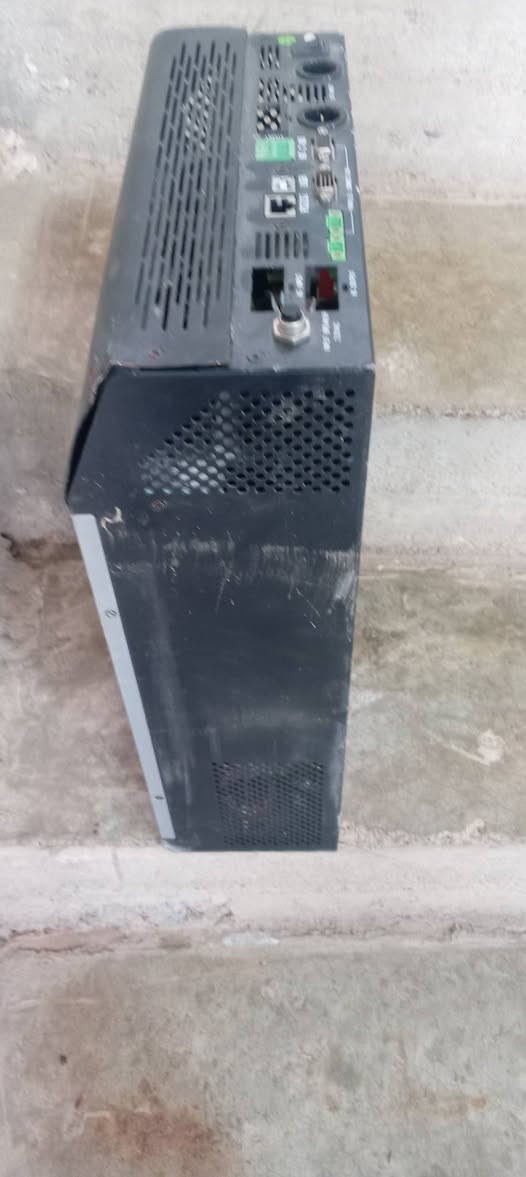 السلام عليكم يوجد امفيرتر مال طاقه السعر 150
لايوجد اي عطل بيه تاخذو تسويله فحص ومكدر انطيك. ضمان لان مستخدم 

بيه مجال قليل وحيهم  للتواصل الاتصال على الرقم ***********
